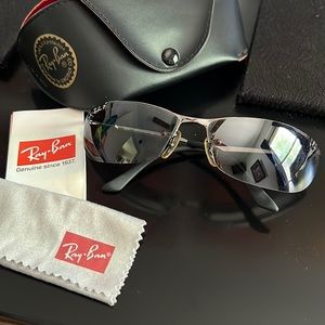 Ray Ban sunglasses RB3186